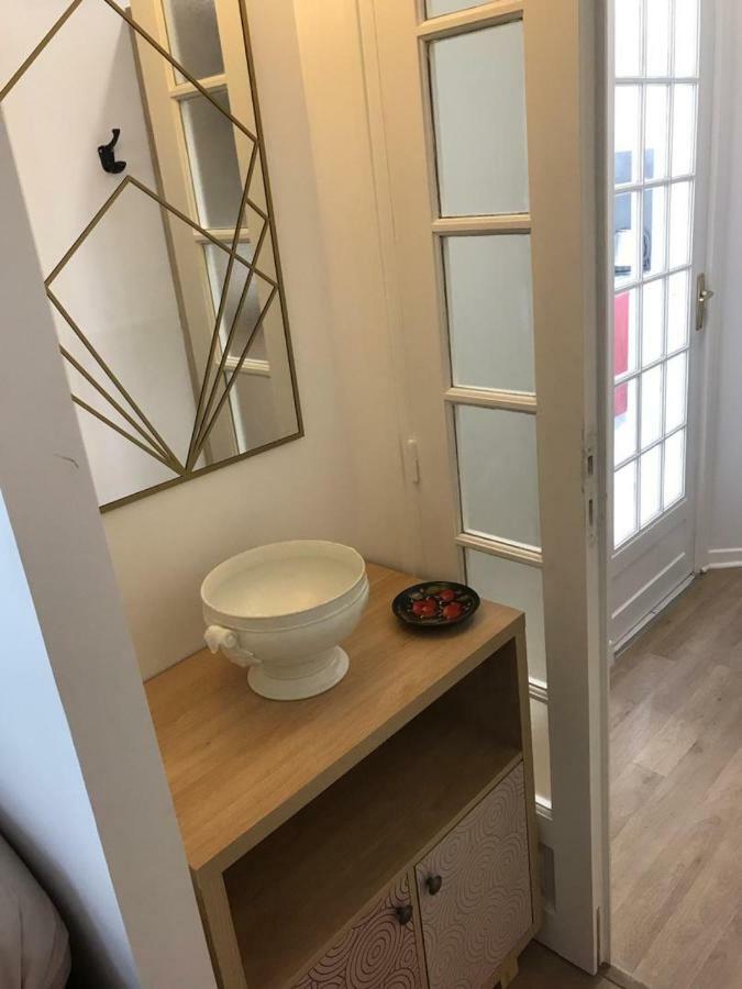 Ferienwohnung 77 Rue De France Fontainebleau Exterior foto